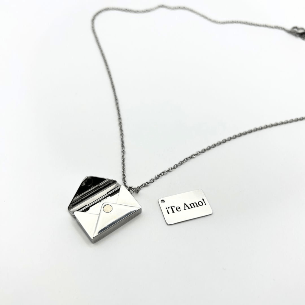 Collar carta Personalizado