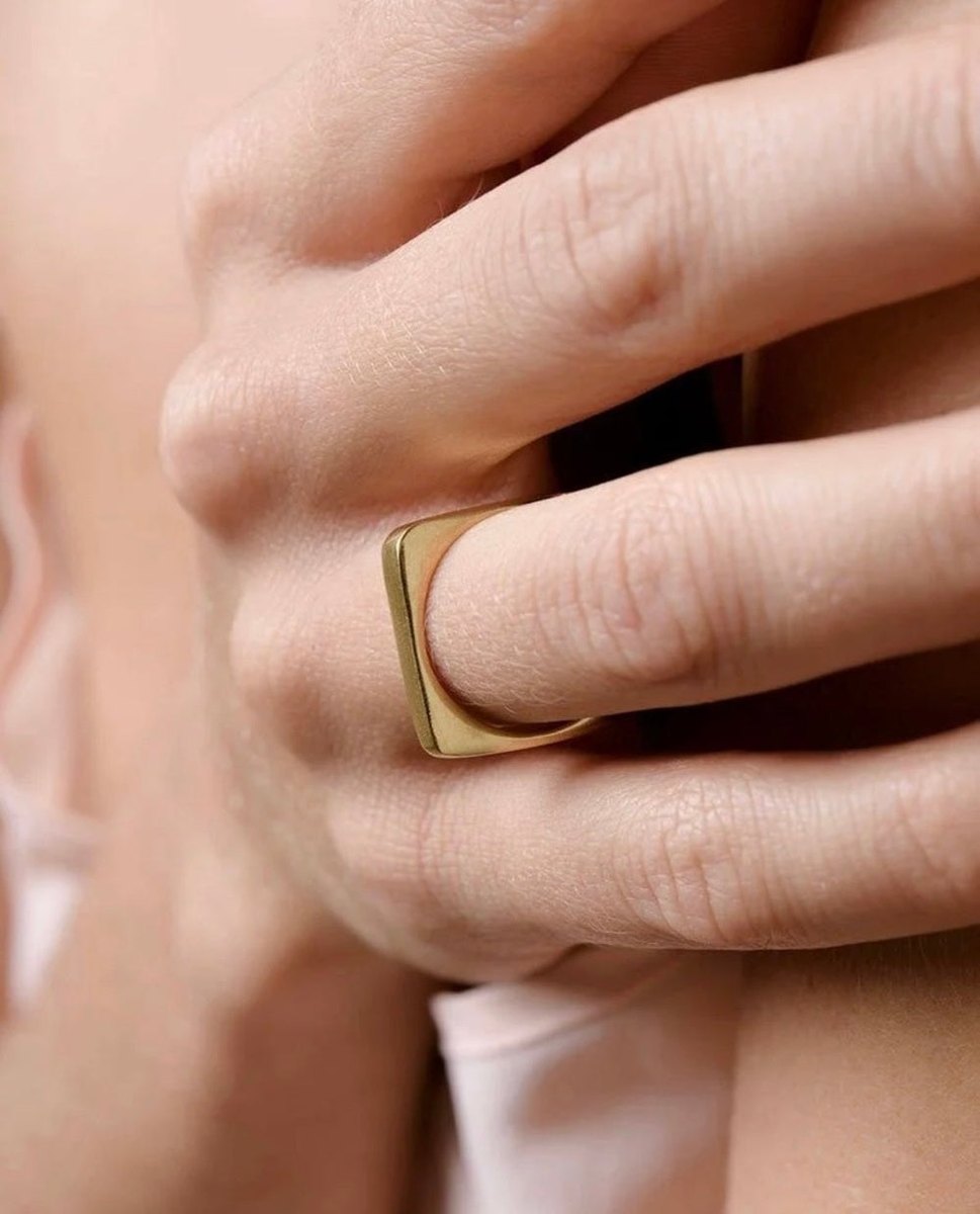 Joyeria_de_plata_accesorios_joyeria_para_hombres_joyas_de_plata_grabadas