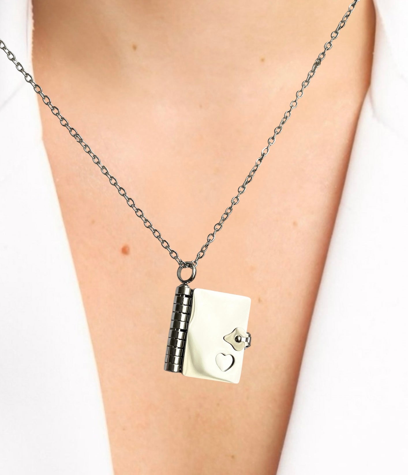 Collar libro Personalizado